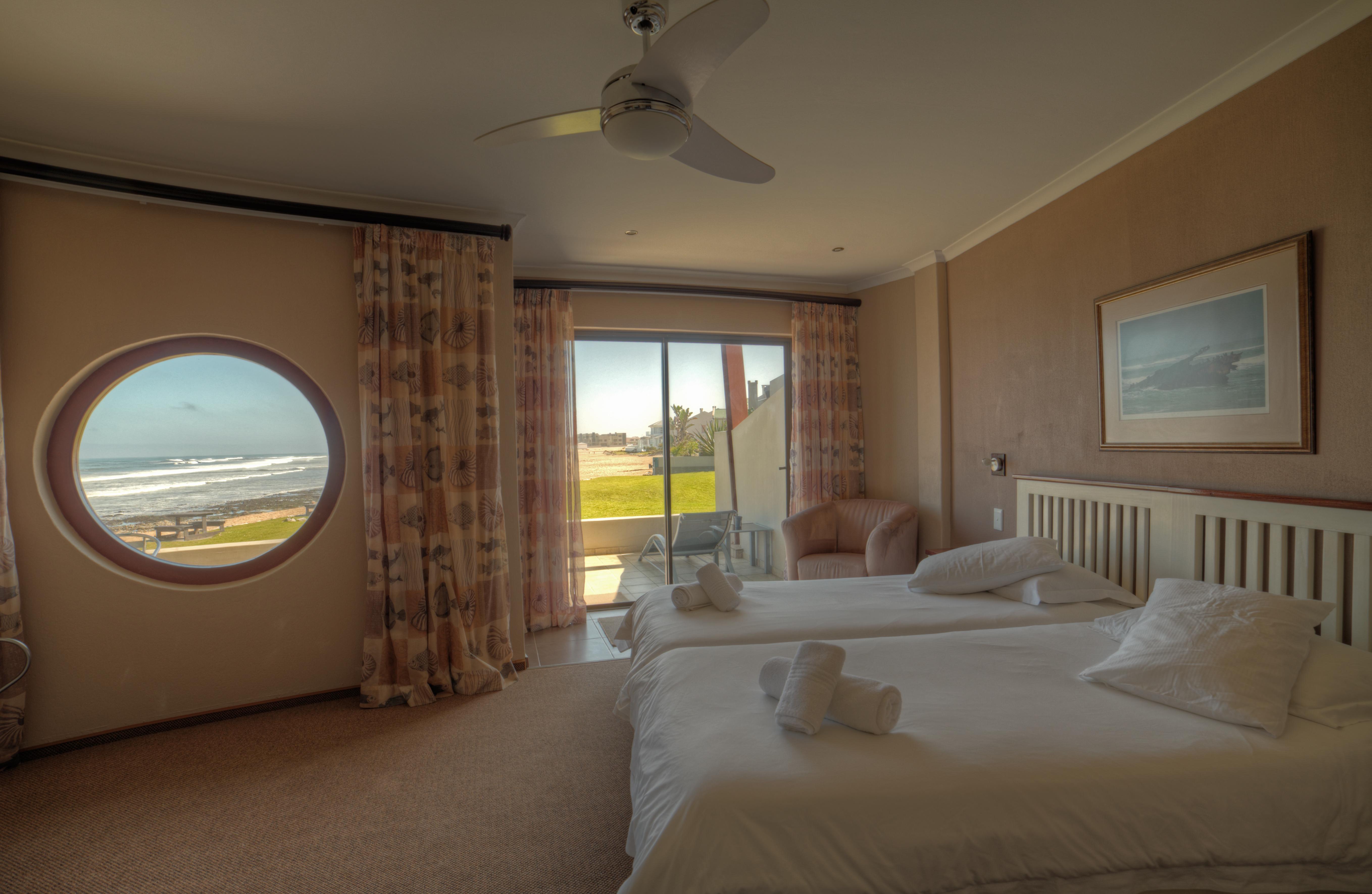 Beach Lodge Суакопмунд Екстериор снимка
