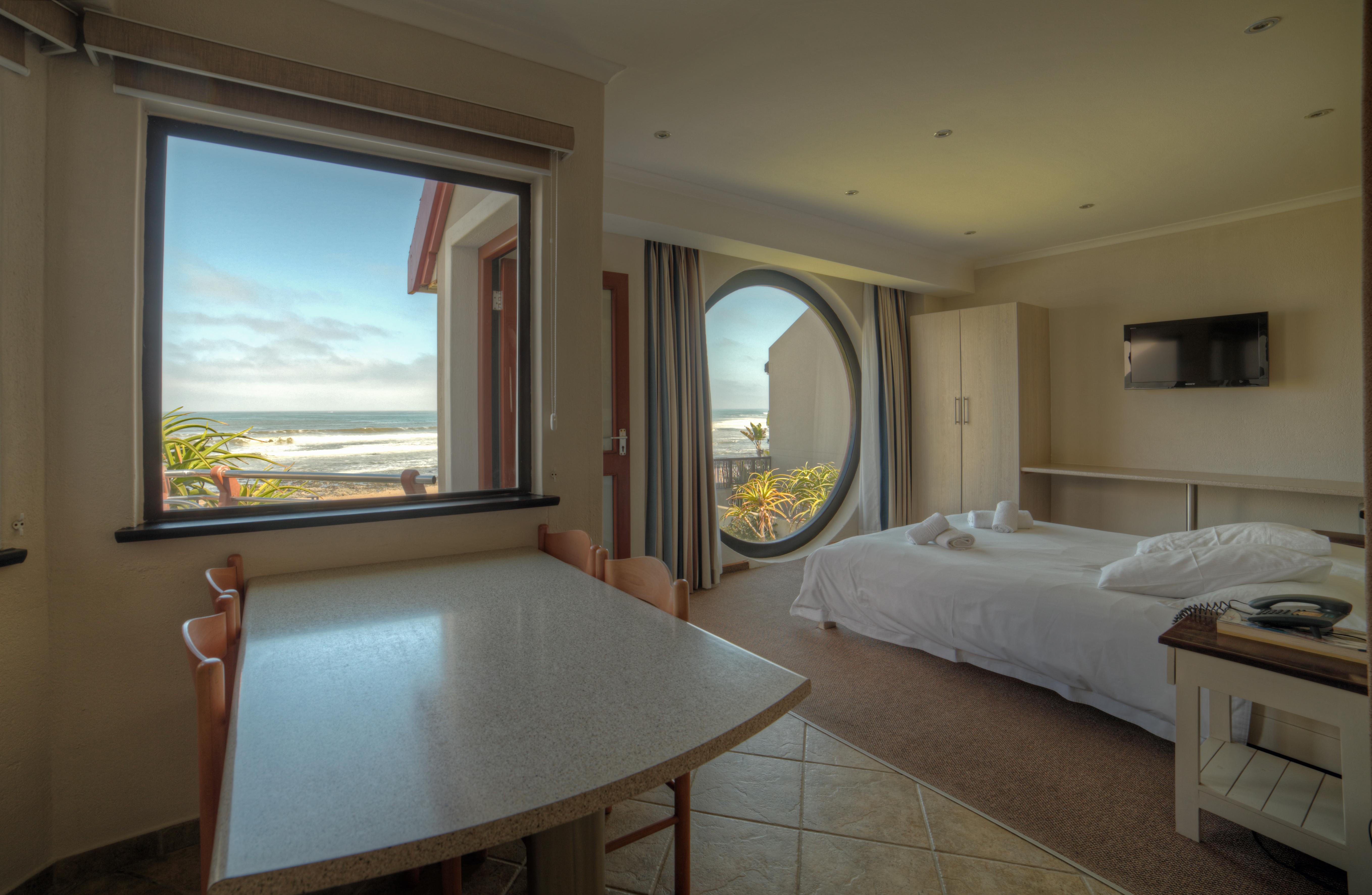 Beach Lodge Суакопмунд Екстериор снимка