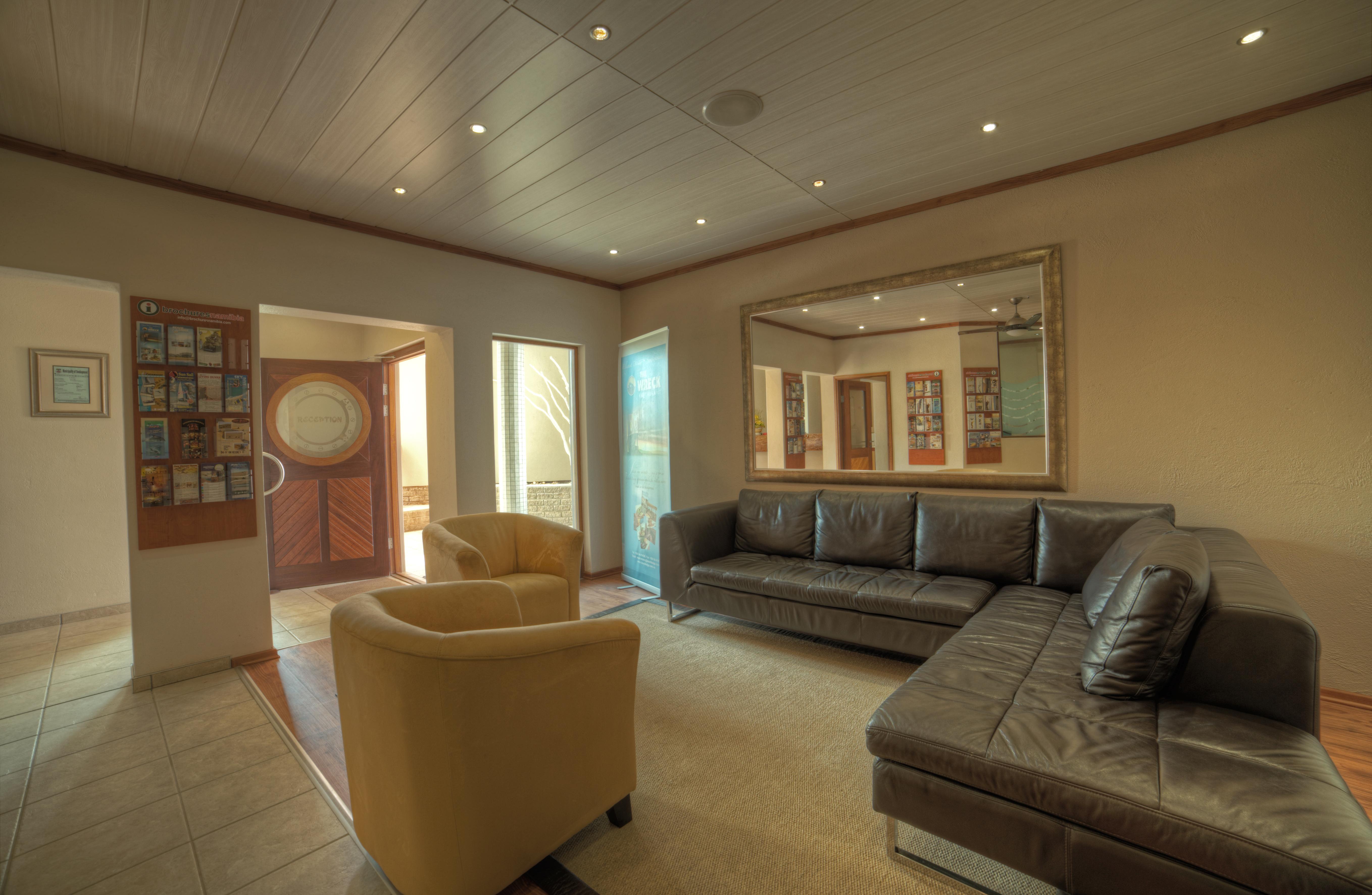 Beach Lodge Суакопмунд Екстериор снимка
