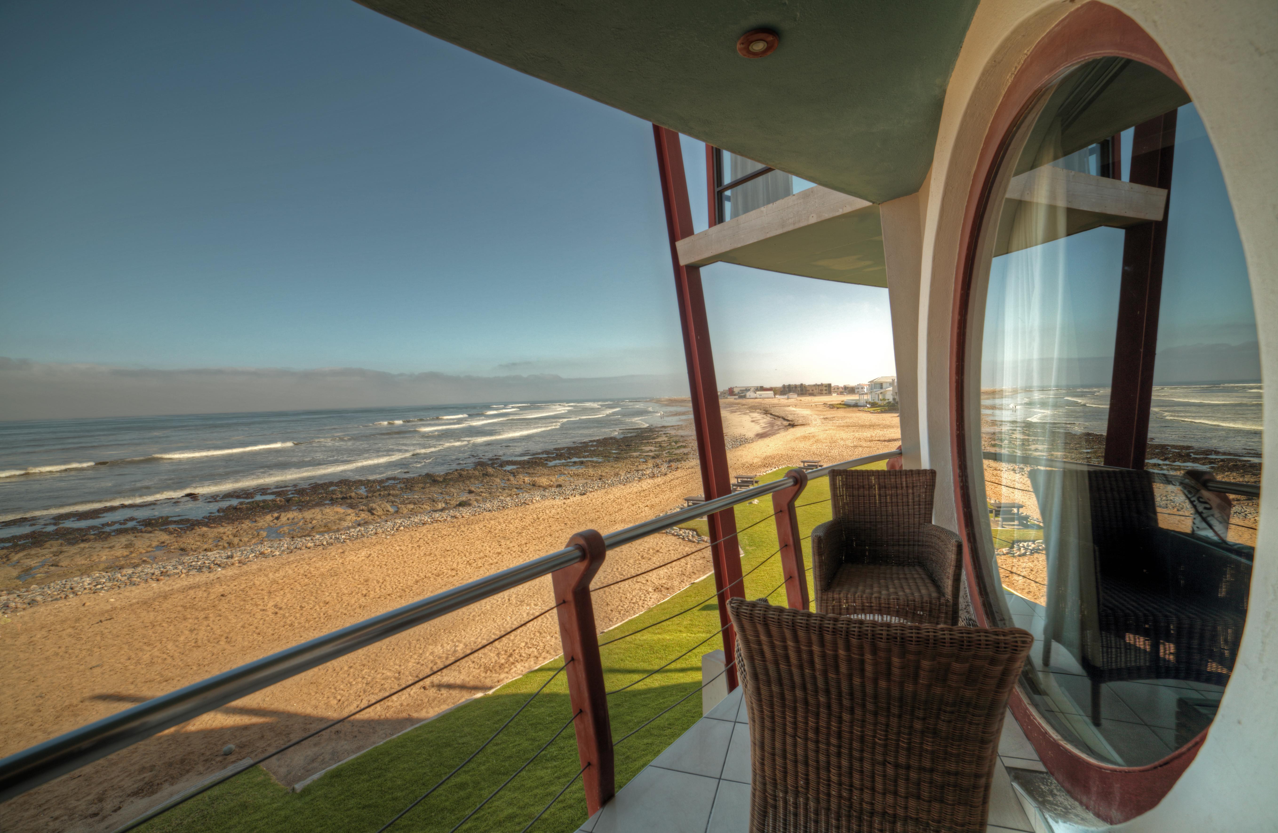 Beach Lodge Суакопмунд Екстериор снимка